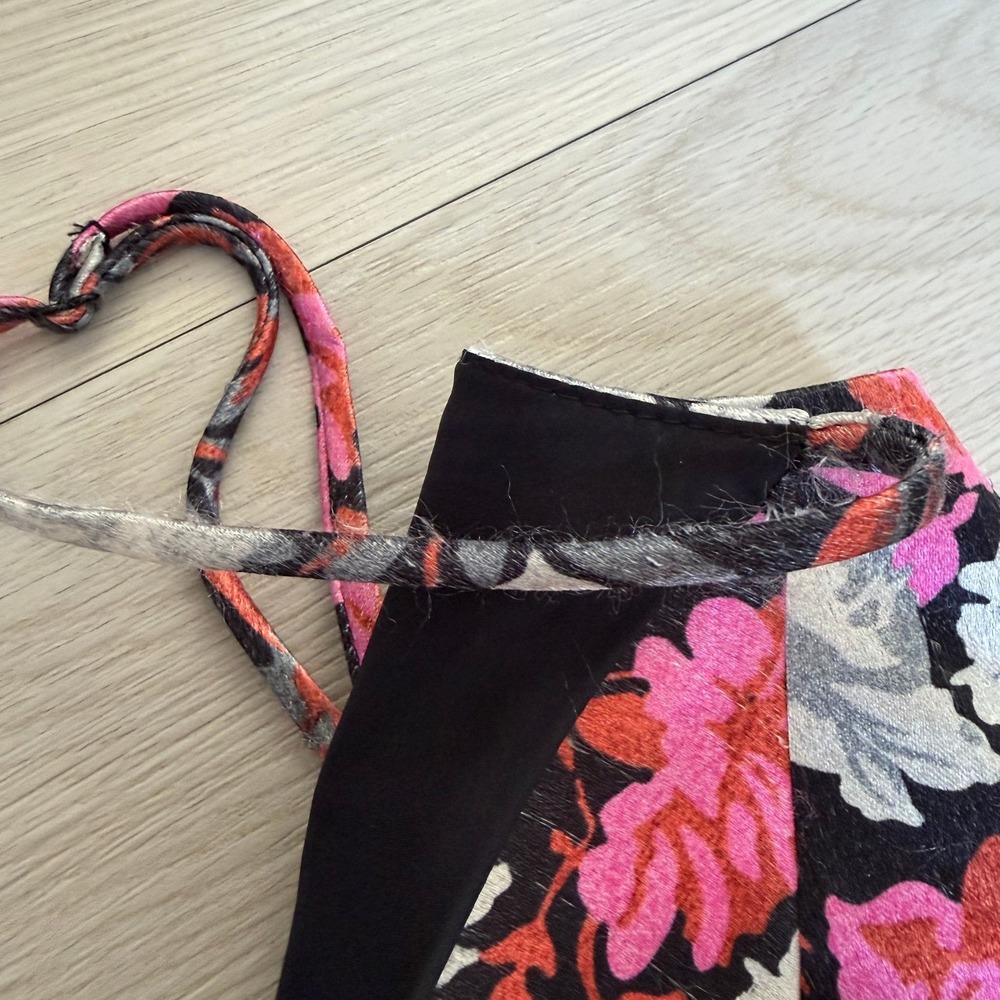 Cinq a‎ Sept $395 Dress Size 6 Floral Mini Satin Cocktail (New with Flaw) - Picture 6 of 7